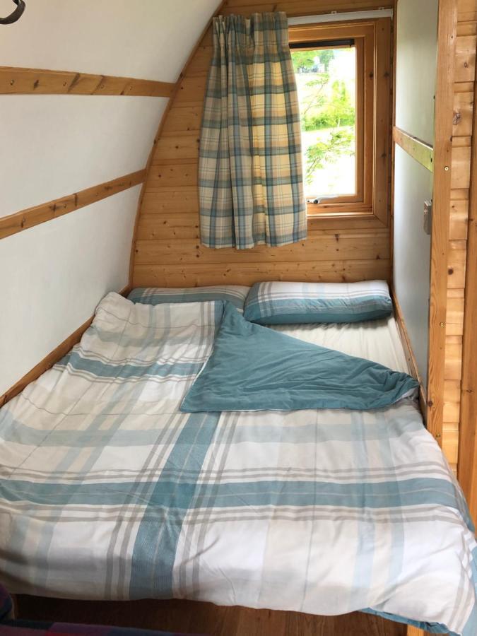 Loch Shin Glamping Pods Villa แลร์ก ภายนอก รูปภาพ