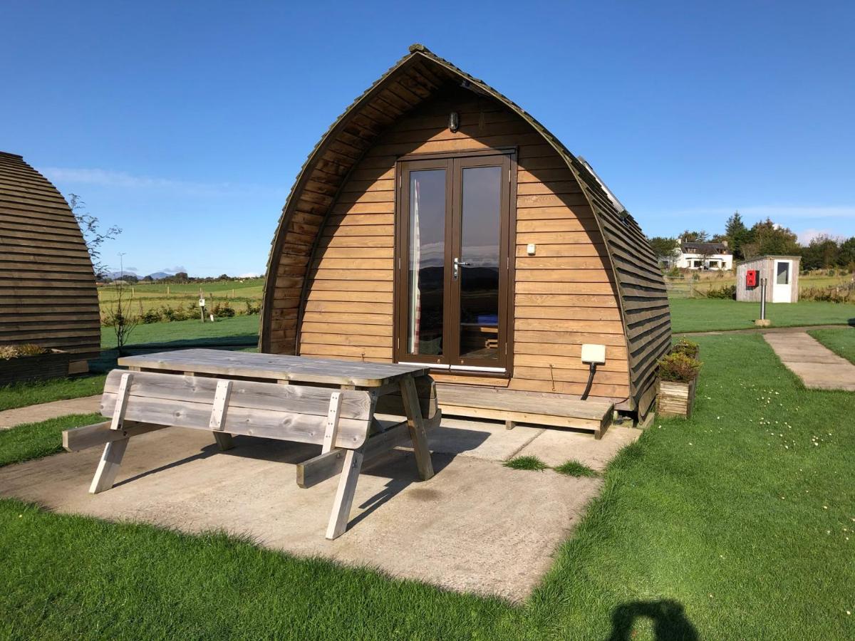 Loch Shin Glamping Pods Villa แลร์ก ภายนอก รูปภาพ